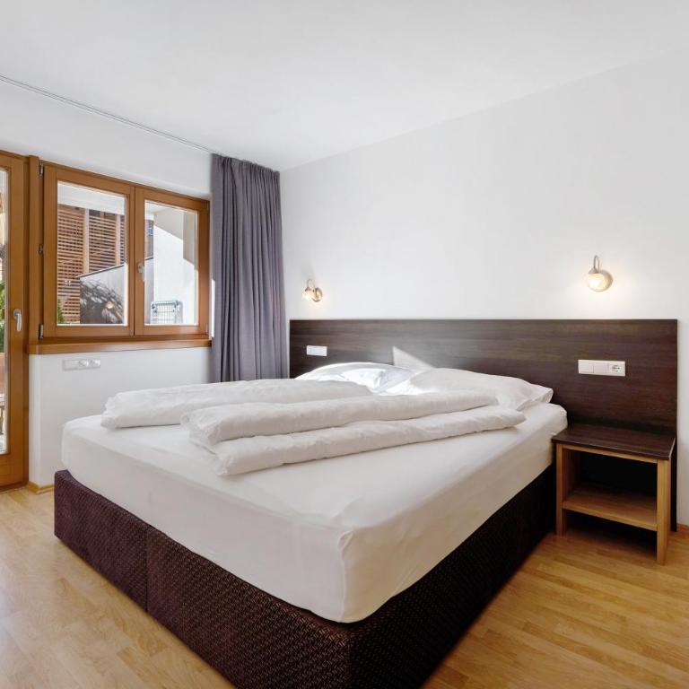 Apartments Antersi Luis - Two-Bedroom Deluxe Apartment with Garden View - 1