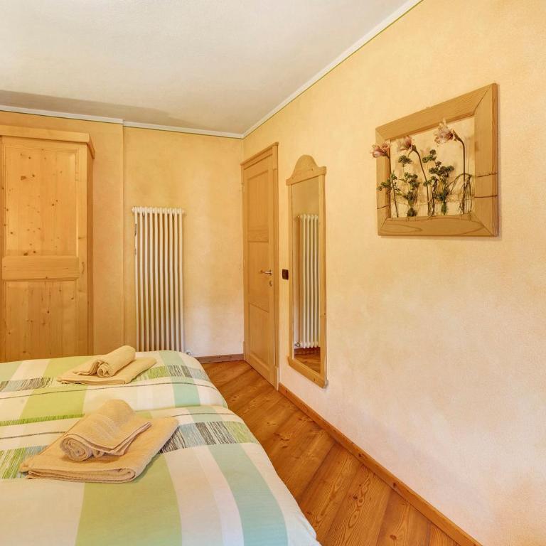 Baita Aris Appartamento Palipert - Appartamento Deluxe con 2 Camere da Letto e Vista Giardino - 10