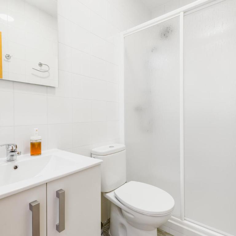 Apartamento La Higuera 3 - Habitación Doble Deluxe con ducha - 12