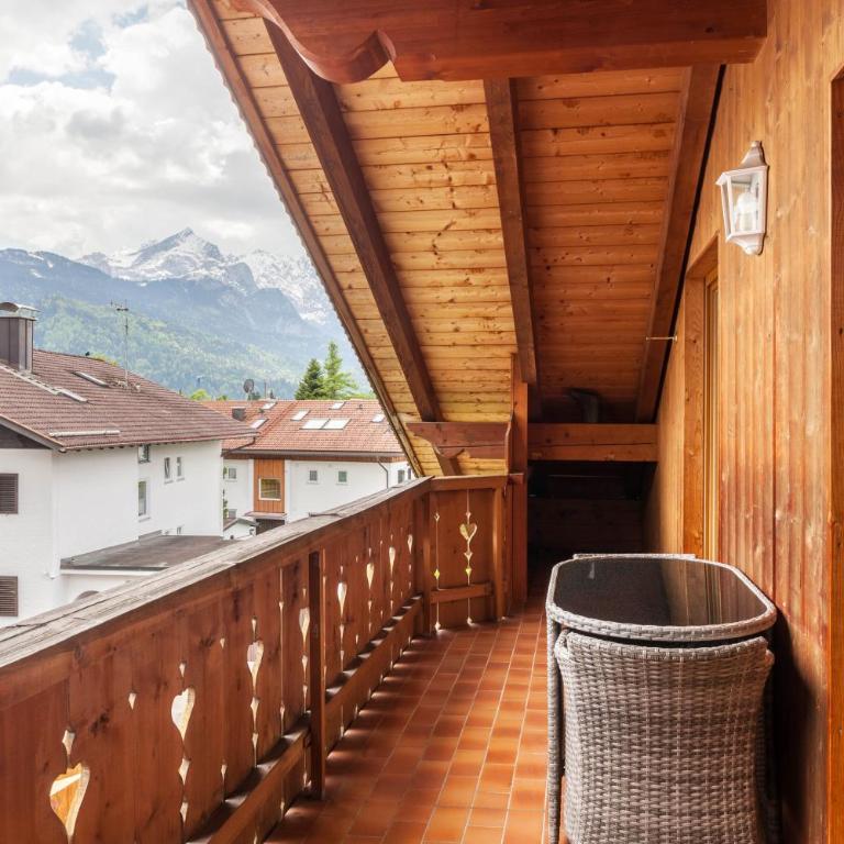 Alpblick Apartment Zugspitze - Superior Apartment mit 1 Schlafzimmer und Balkon - 21