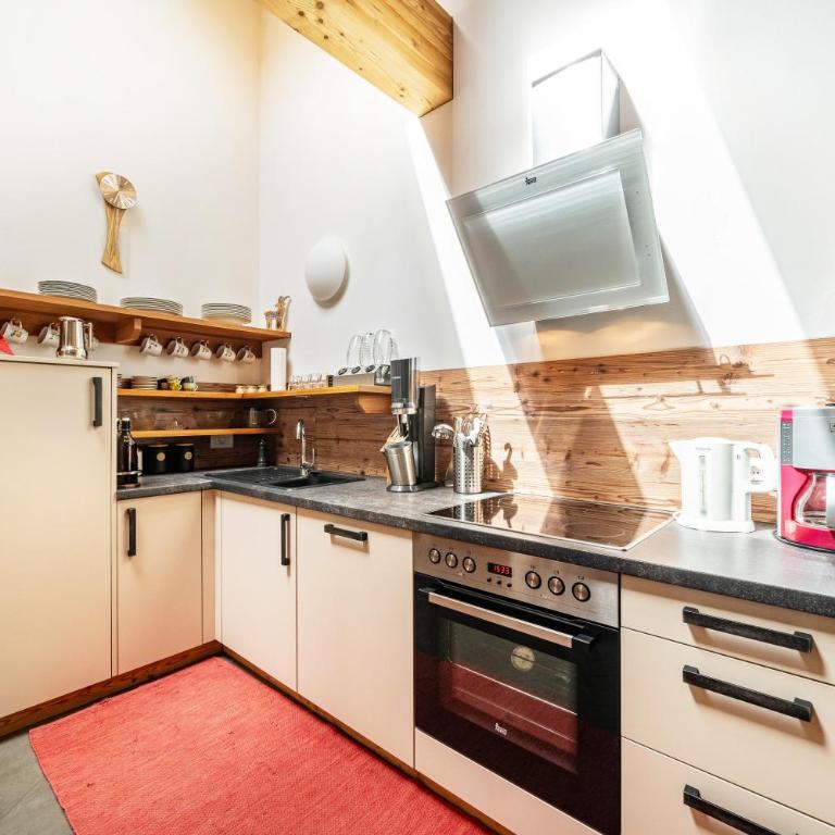Ferienhaus Larch Soge Apt Paula - Apartamento Deluxe de 2 dormitorios con vistas al jardín - 10
