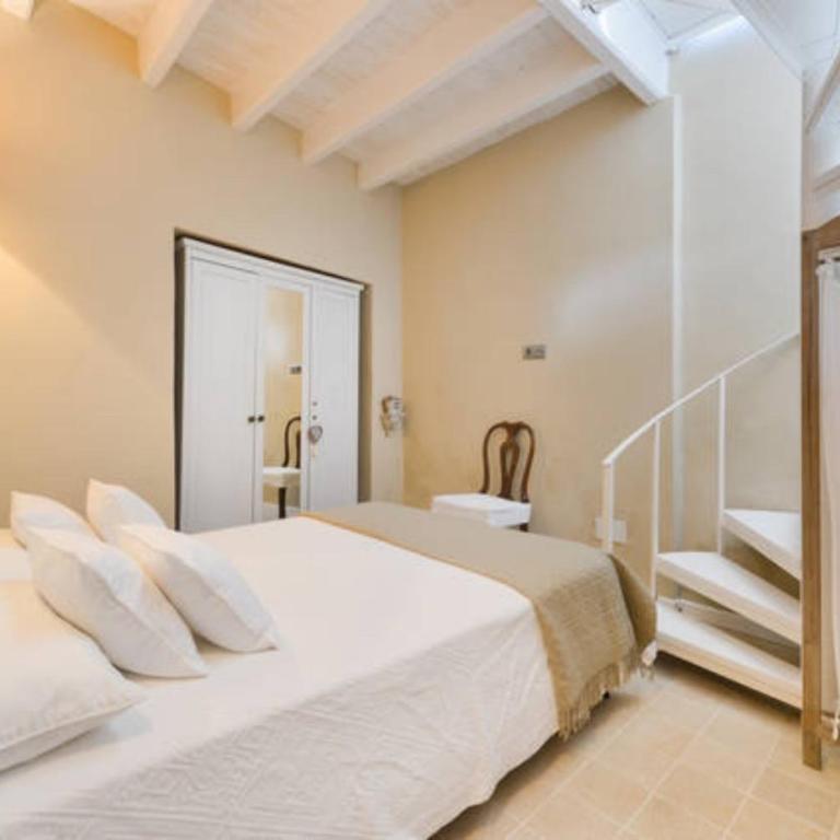 Dalt Vila House - Apartamento Deluxe de 2 dormitorios con vistas al mar - 10