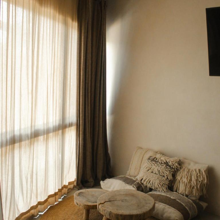1 Bed private balcony - One-Bedroom Apartment - 3