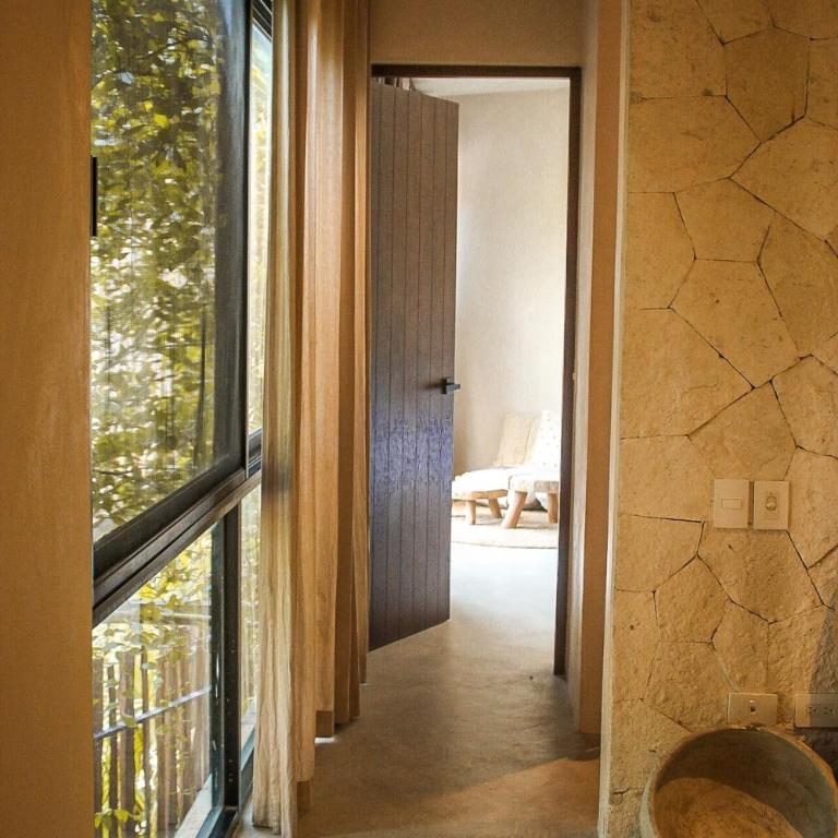 1 Bed private balcony - One-Bedroom Apartment - 4