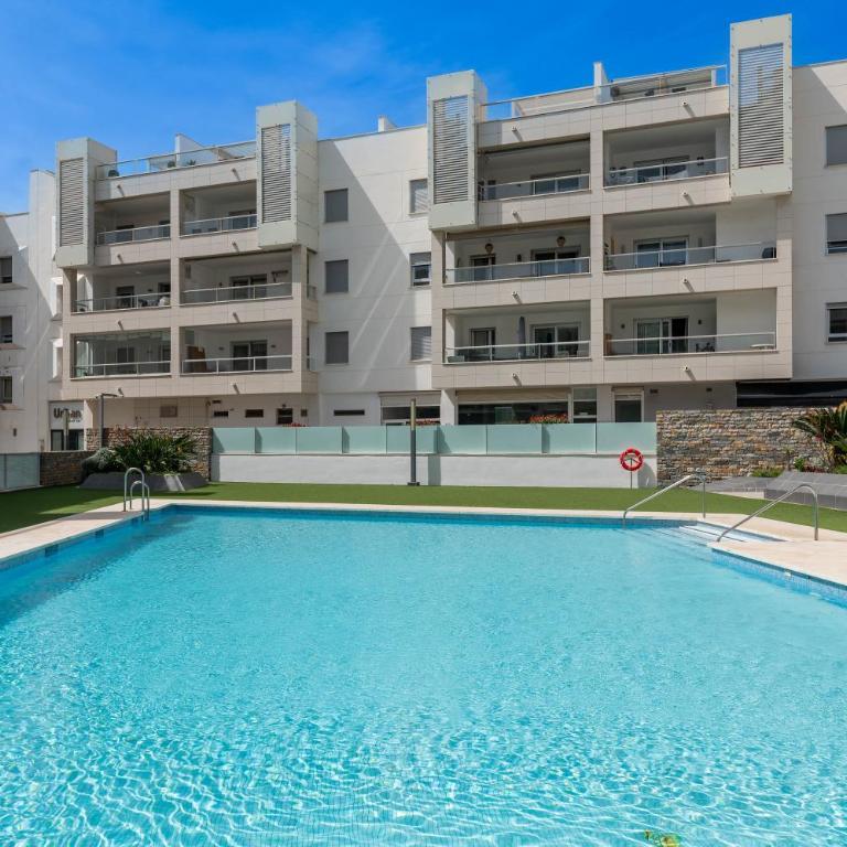 Acogedor apartamento 2 dormitorios - Two-Bedroom Deluxe Apartment with Garden View - 1