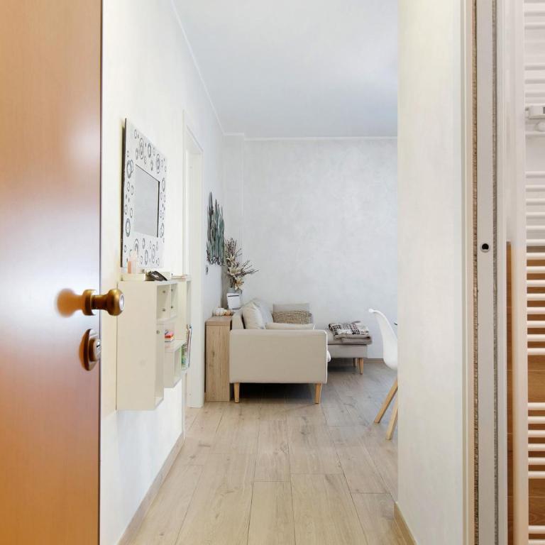 Emmie House Aosta Centro - Appartamento Deluxe con 2 Camere da Letto e Balcone - 21