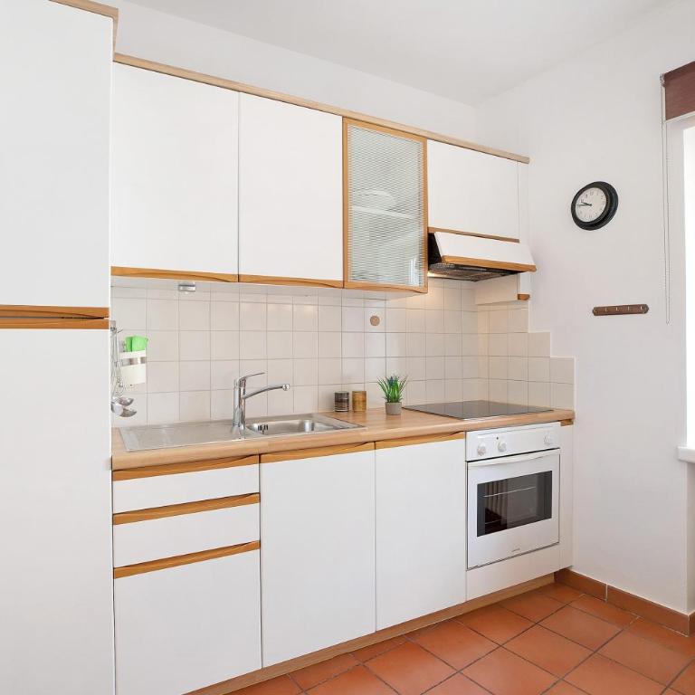 Appartement Wally - Appartamento Superior con 1 Camera da Letto e Balcone - 10