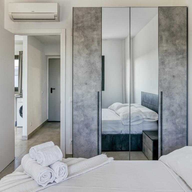Giuliano Superior 1 para 4 personas - Habitación Cuádruple con ducha - 14