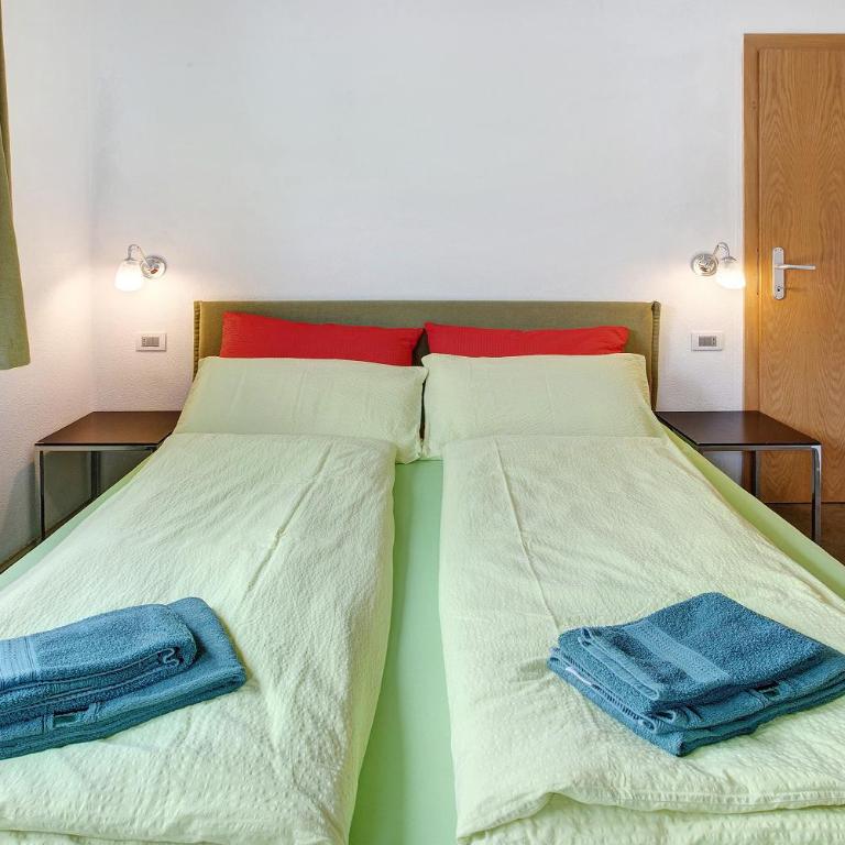 Mele Baitel li Pigna - Appartamento Deluxe con 2 Camere da Letto e Vista Giardino - 8