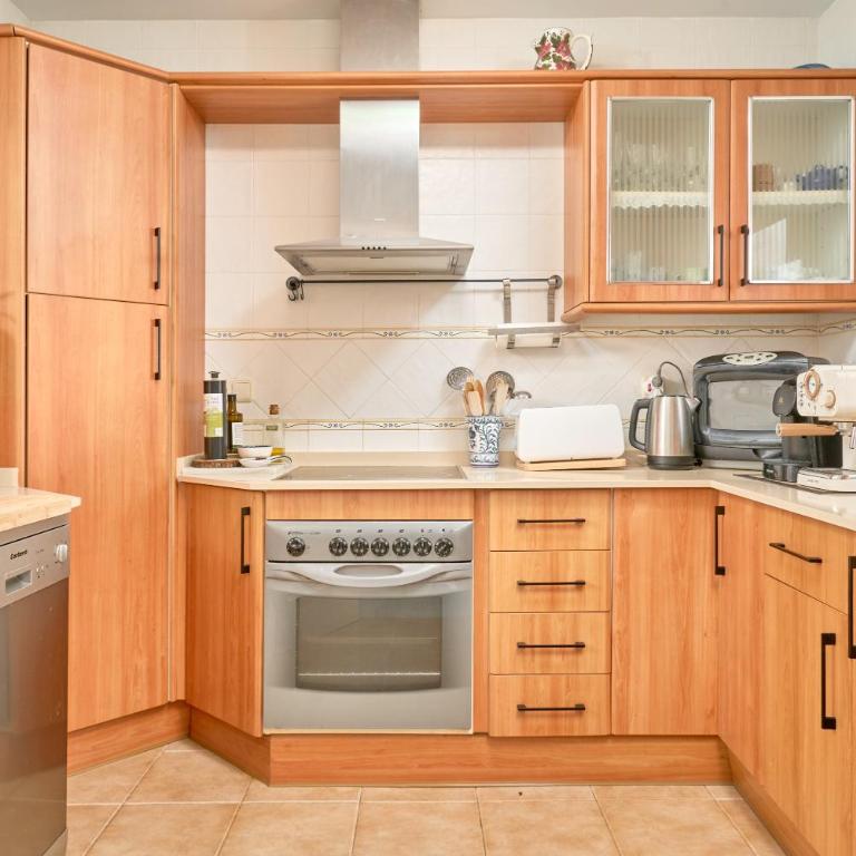 Vistas al mar - La Herradura - Two-Bedroom Deluxe Apartment with Ocean View - 8
