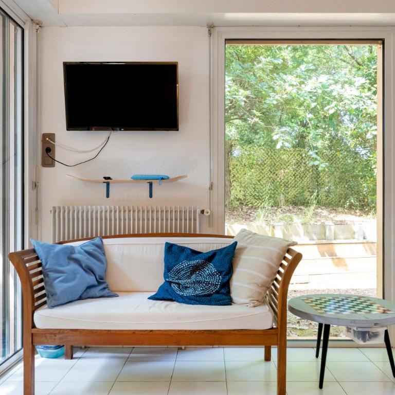 Maison Chaleureuse Avec Terrasse - Haus mit 2 Schlafzimmern - 12