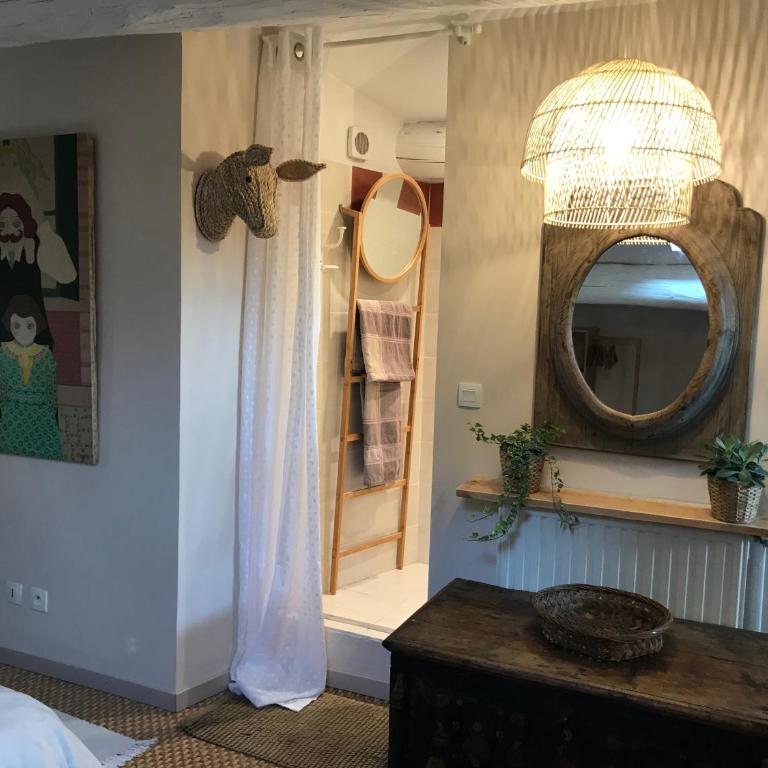 chambres d'hôtes Au Pied Du Ventoux - Chambre Double avec Balcon - 10
