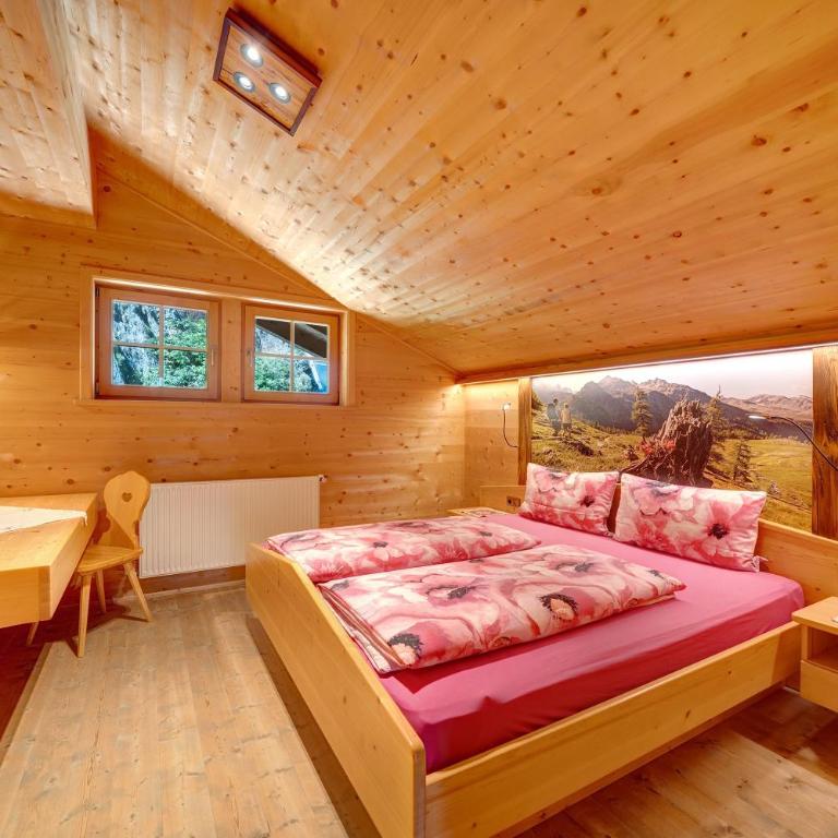 Unterjochmayrhof - Two-Bedroom Deluxe Apartment with Garden View - 11