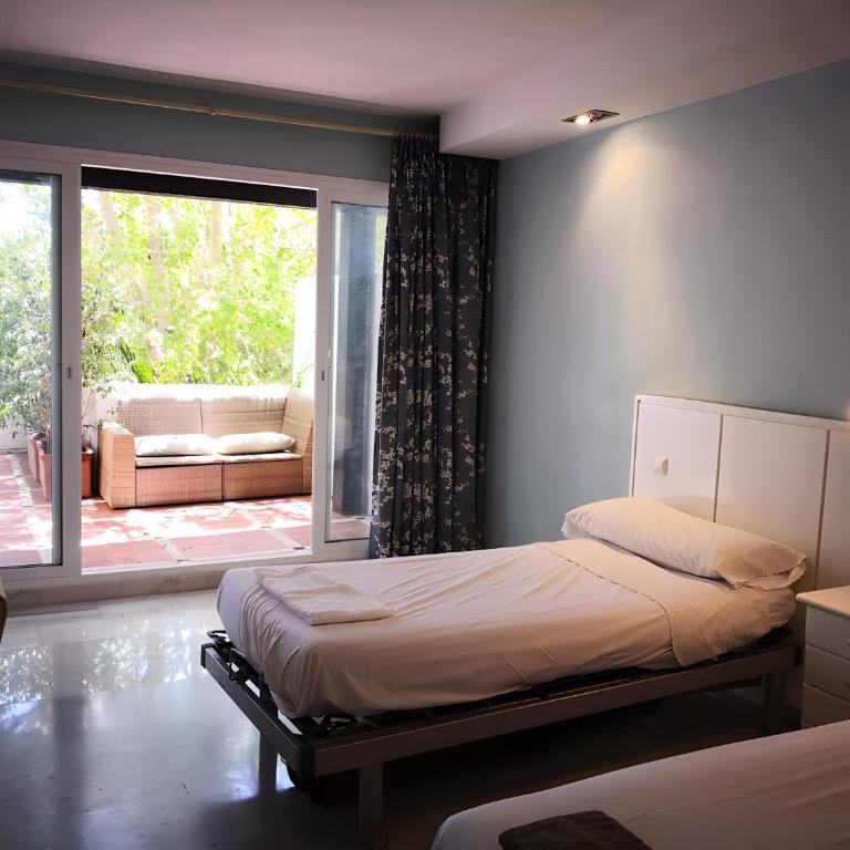 Bonito piso con jardines y piscina - Apartamento con terraza - 17
