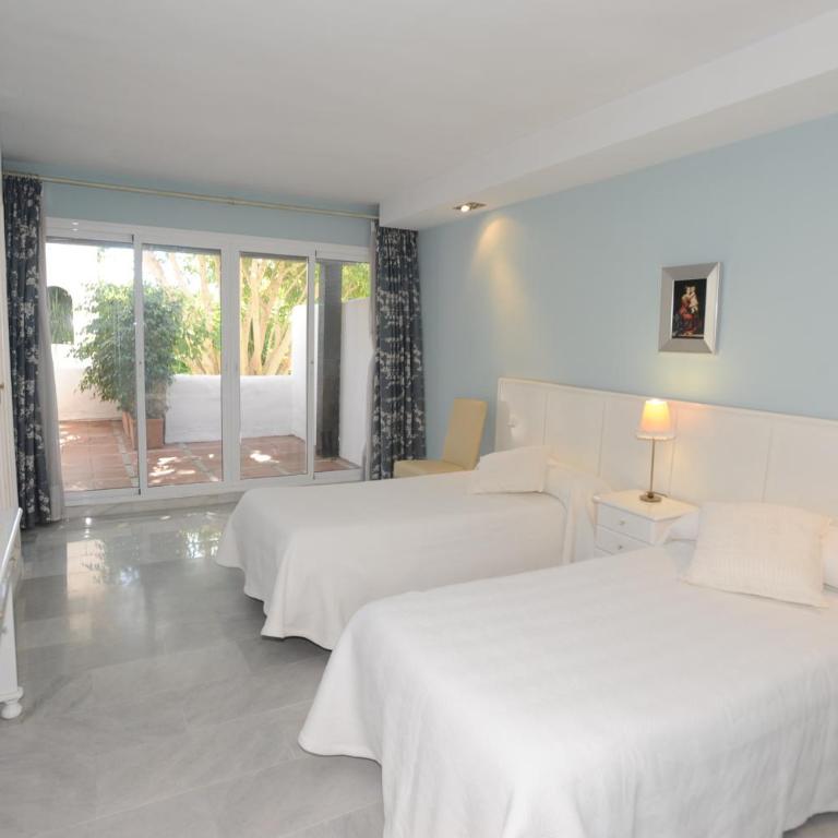 Bonito piso con jardines y piscina - Apartamento con terraza - 15