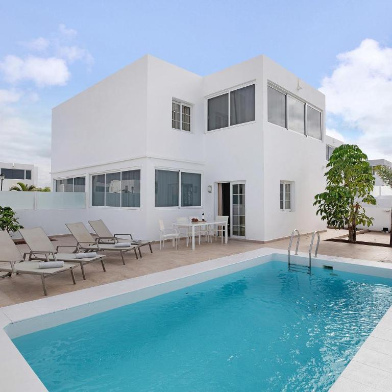 Villa Khaleesi - Villa with Sea View - 1