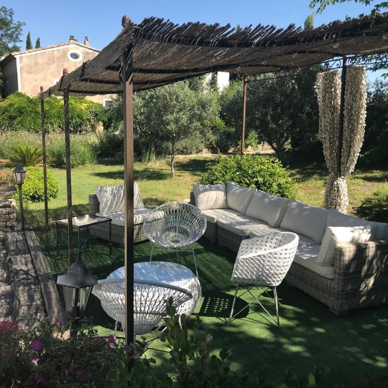 chambres d'hôtes Au Pied Du Ventoux - Chambre Double avec Balcon - 22