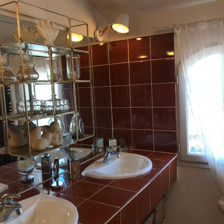 chambres d'hôtes Au Pied Du Ventoux - Chambre Double avec Balcon - 21