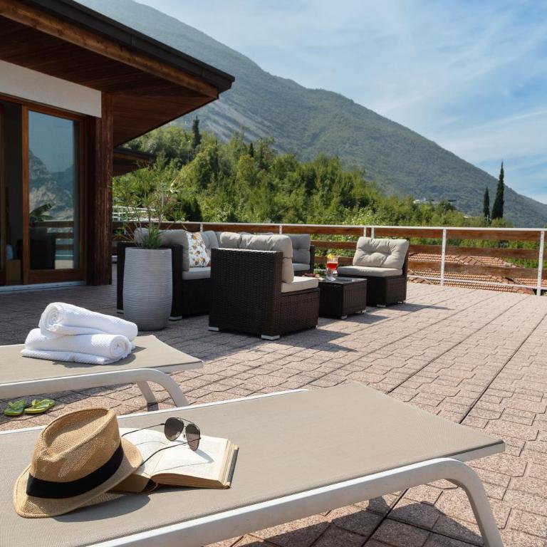 Panorama Apartment 180 mq - Three-Bedroom Premium Apartment with Balcony - 28