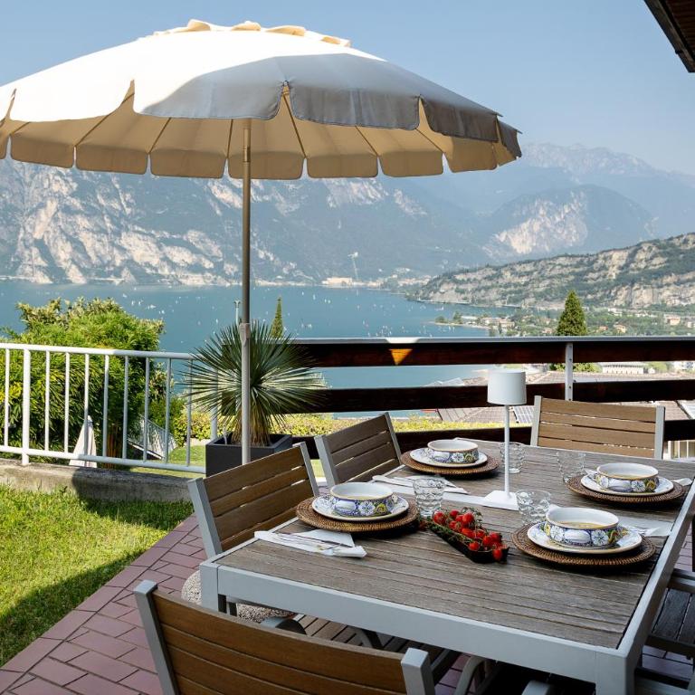 Panorama Apartment 180 mq - Three-Bedroom Premium Apartment with Balcony - 39
