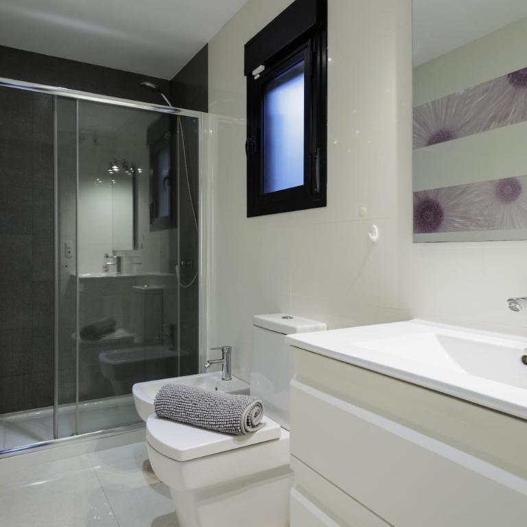 Gran Plaza - Apartamento Superior con vistas a la ciudad - 12