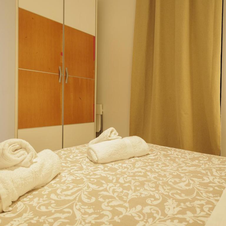 Gran Plaza - Apartamento Superior con vistas a la ciudad - 10