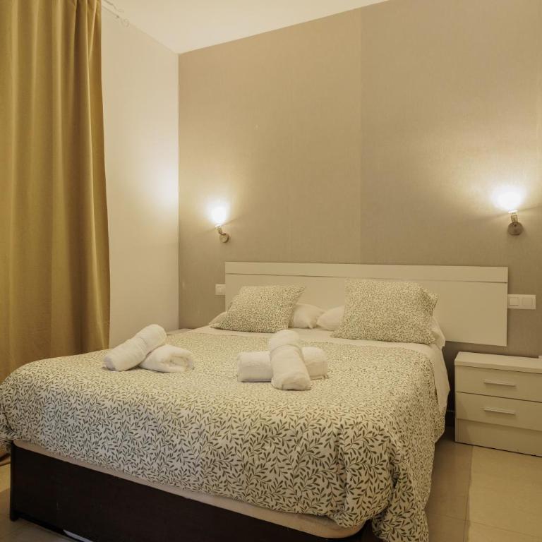 Gran Plaza - Apartamento Superior con vistas a la ciudad - 14