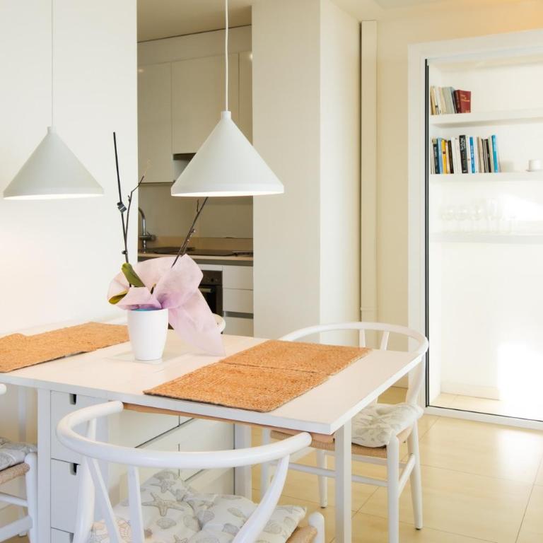 Sitges Suites B - Apartamento Deluxe de 2 dormitorios con vistas al mar - 13