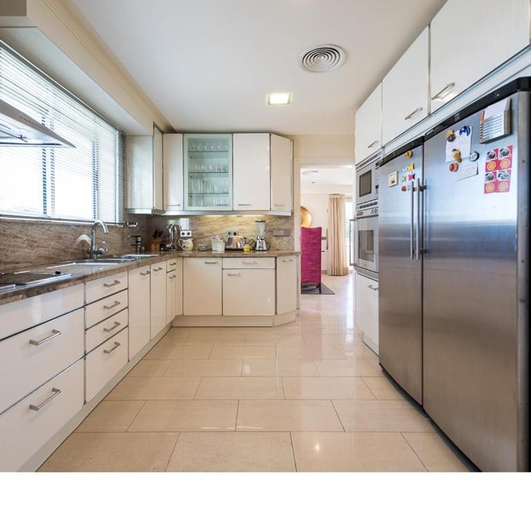 Chalet en la playa San Agustin - Three-Bedroom House - 11