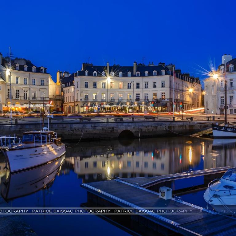 Vannes Le Port parking privé - Superior Apartment with City View - 22