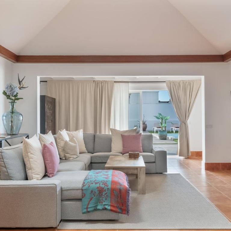 The Suite Villa - Villa with Garden View - 4