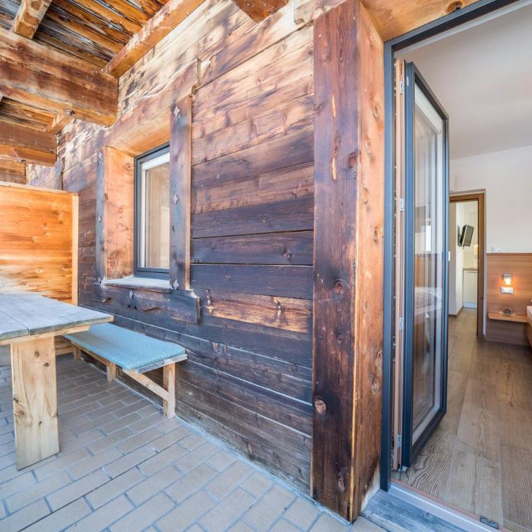 Ferienwohnung Ifinger Edelweiss - Appartamento Deluxe con 2 Camere da Letto e Vista Giardino - 10