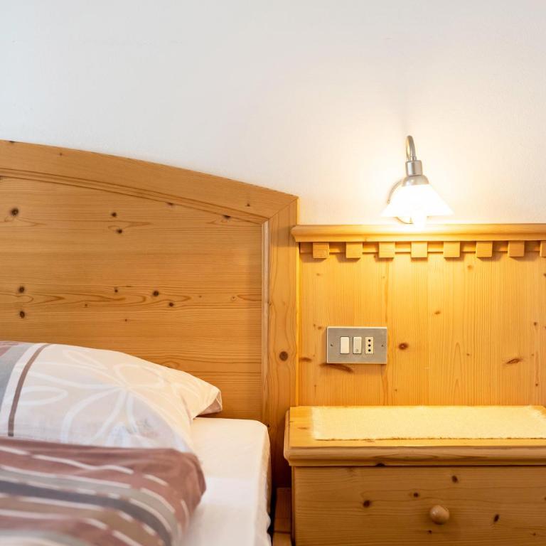 Haus Thurn Apartment B - Deluxe-Apartment mit 2 Schlafzimmern und Gartenblick - 10