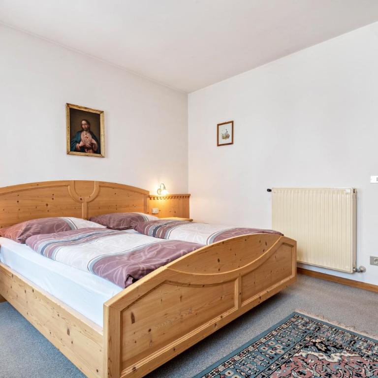 Haus Thurn Apartment B - Deluxe-Apartment mit 2 Schlafzimmern und Gartenblick - 11
