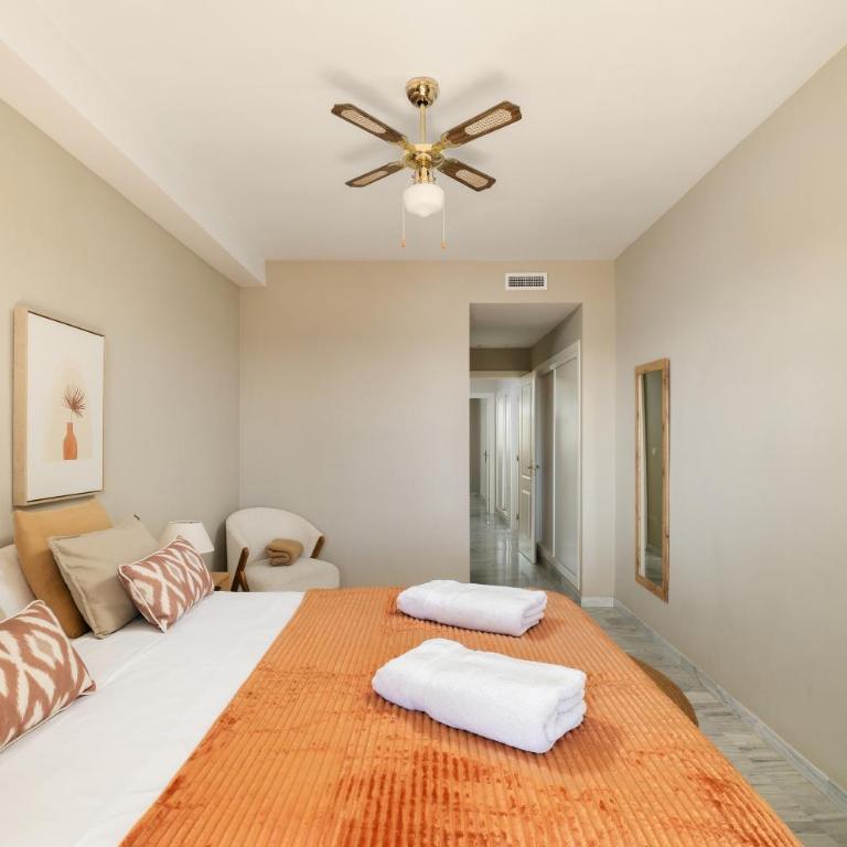 Mediterranean apt with seaview, 365-Day open pool and walking distance to the beach - Apartamento de 2 dormitorios - 17