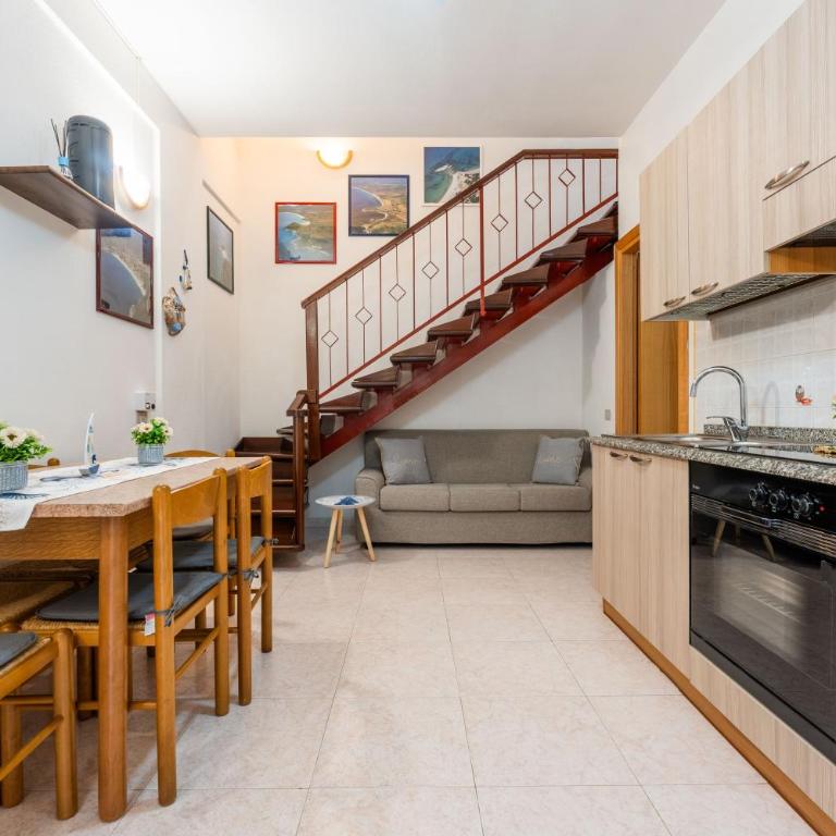 Domus Nostra - Casa con 3 Camere da Letto - 10