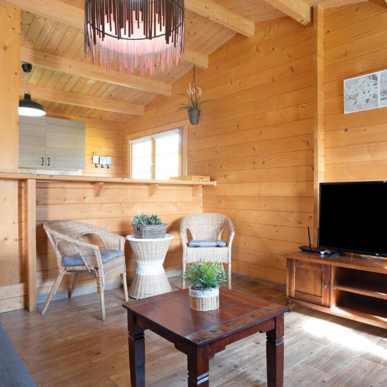 Casa rural la cabaña - Apartamento Deluxe de 2 dormitorios con vistas al jardín - 11