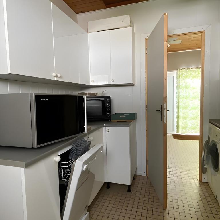Maison Des Ombrines - proche plage - Two-Bedroom House - 6