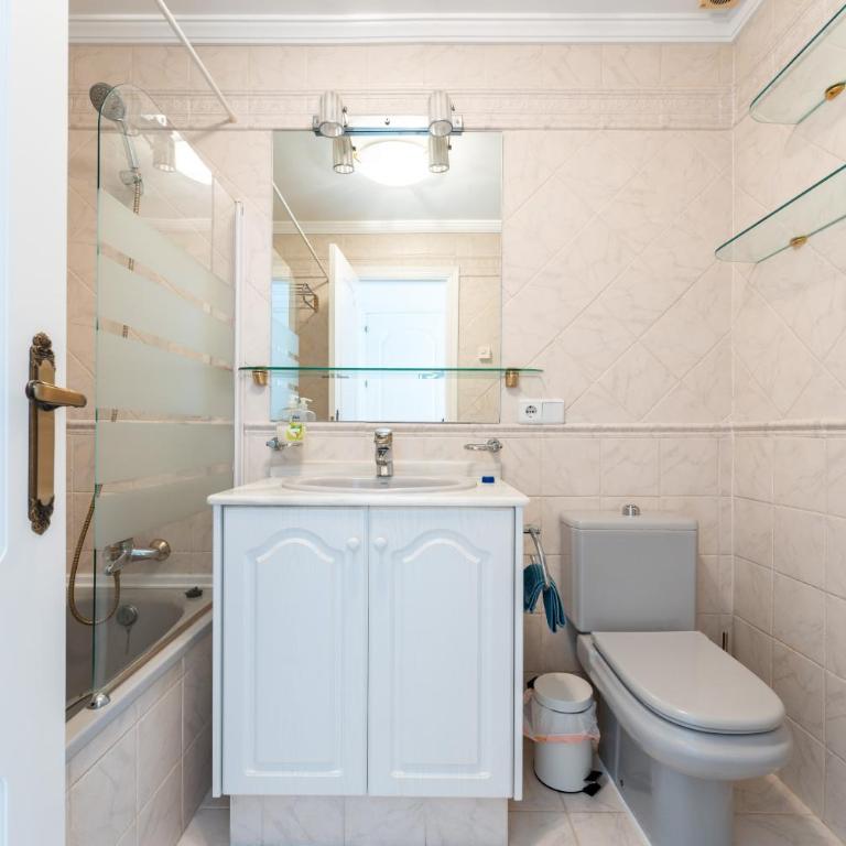 El Mirador de Mijas holiday rental - Apartamento Deluxe de 2 dormitorios con balcón - 15