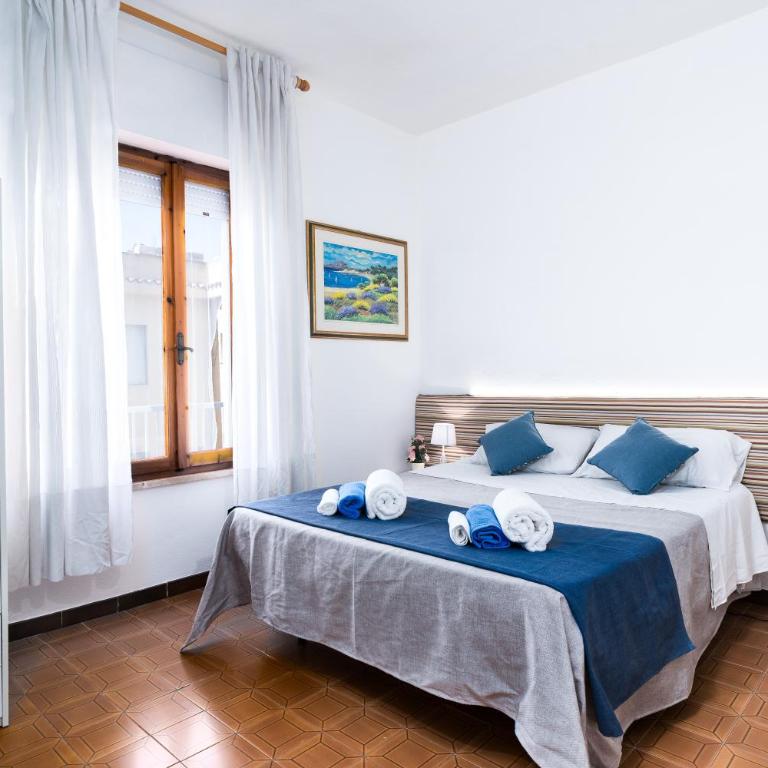 Casa nella Roccia a Cala Gonone - Appartamento con 3 Camere da Letto e Vista Acqua - 4