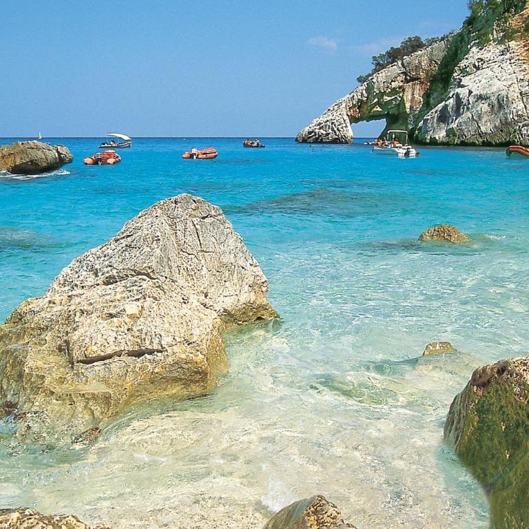 Casa nella Roccia a Cala Gonone - Appartamento con 3 Camere da Letto e Vista Acqua - 28