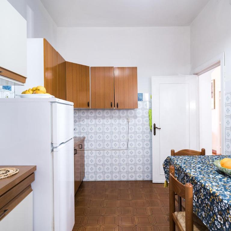 Casa nella Roccia a Cala Gonone - Appartamento con 3 Camere da Letto e Vista Acqua - 19