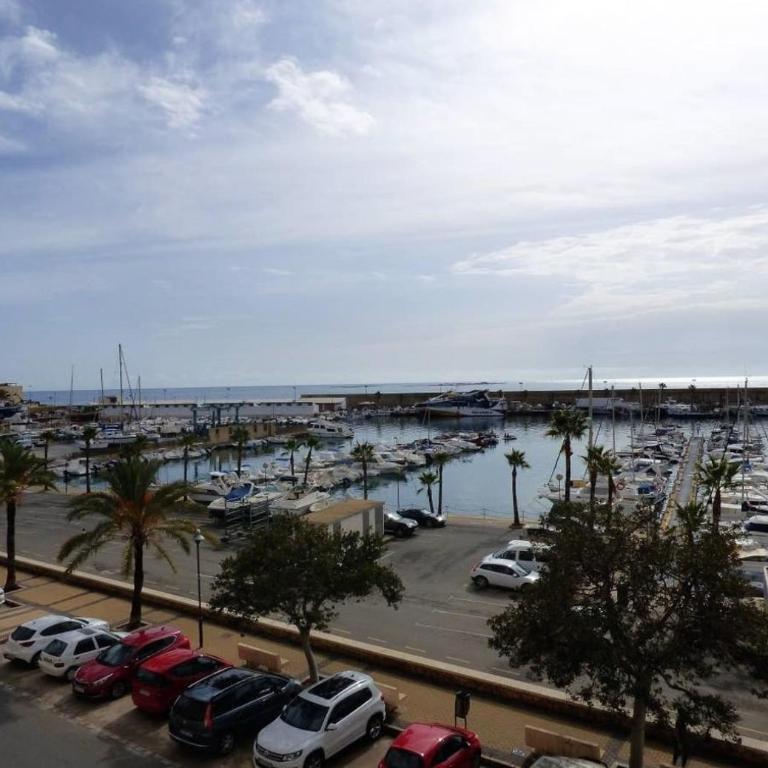 Vistas al Puerto - Apartamento Deluxe de 2 dormitorios con vistas al mar - 14
