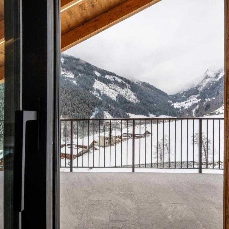 Mountain Chalet Tribulaun Pflersch - Two-Bedroom Deluxe Apartment with Garden View - 25