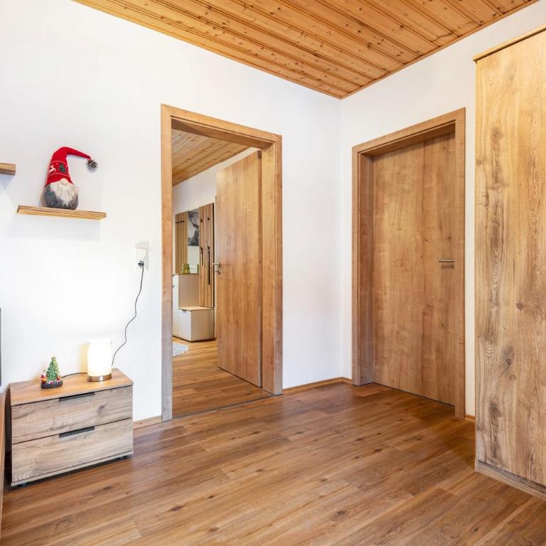 Ferienwohnung am Silberberg - Appartement 3 Chambres Premium avec Balcon - 32