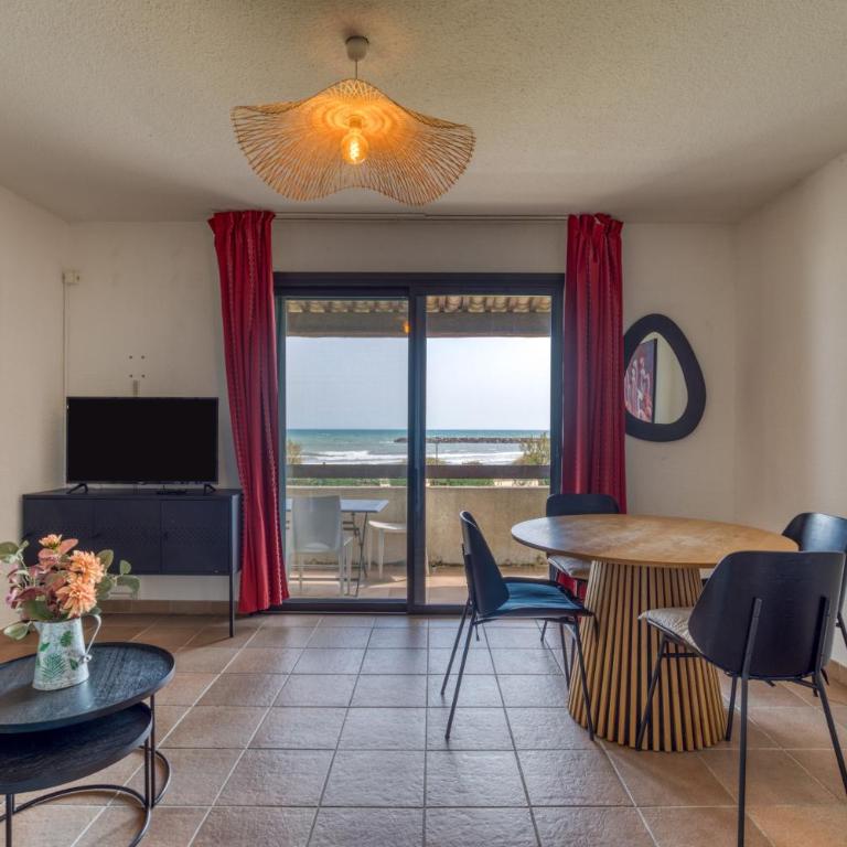 Appartement les pieds dans l'eau - Studio Apartment with Sea View - 13
