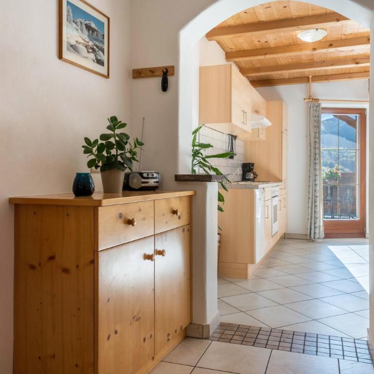 Gfinkerhof Mendel - Appartamento Deluxe con 2 Camere da Letto e Vista Giardino - 9