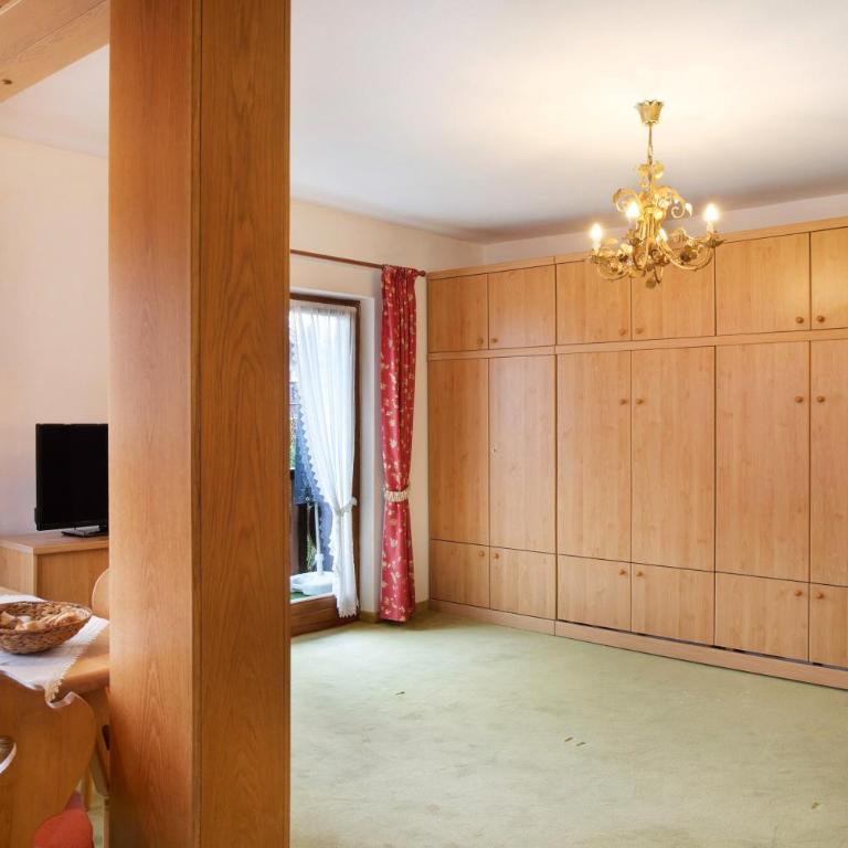 Gästehaus Arkadia - Ferienwohnung 3 - Monolocale con Vista Montagna - 11