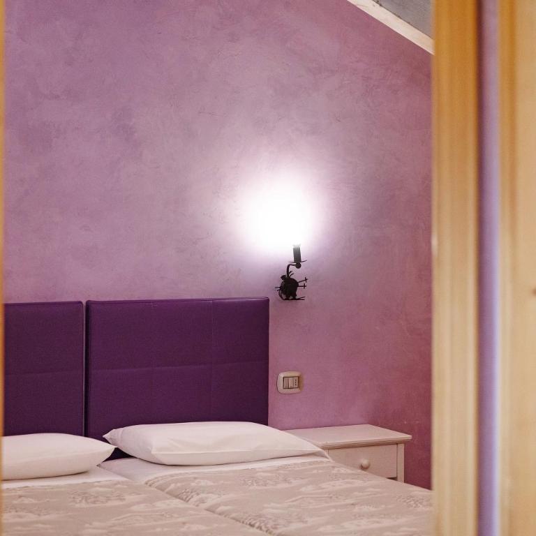 Chalet Picchio Trilocale - Appartamento Deluxe con 2 Camere da Letto e Vista Giardino - 11