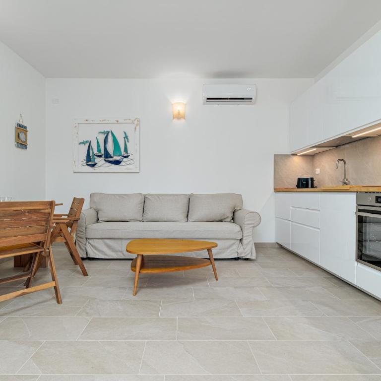 Casa Bella - by And Service - Appartamento Superior con 1 Camera da Letto e Balcone - 4